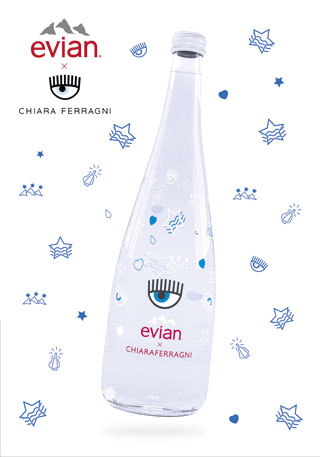  Evian presenta su nueva botella diseada por Chiara Ferragani